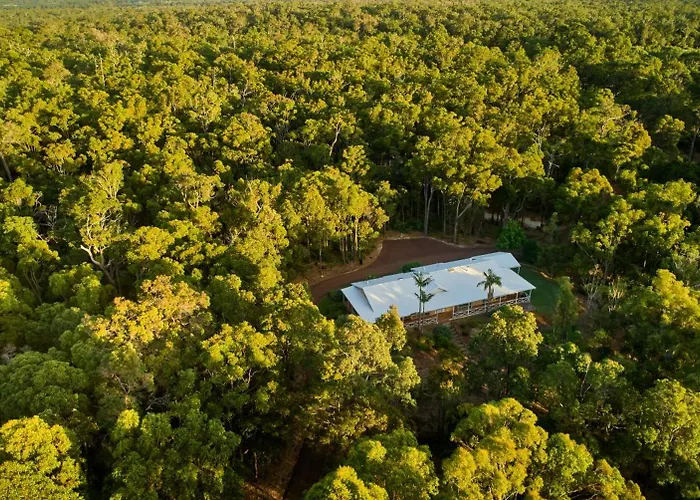 Eight Willows Retreat
