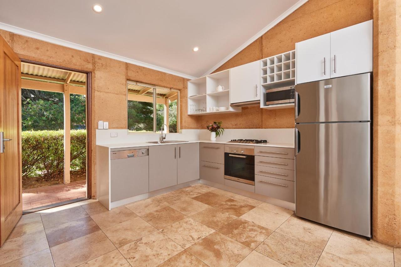 Resort Eight Willows Retreat Yelverton