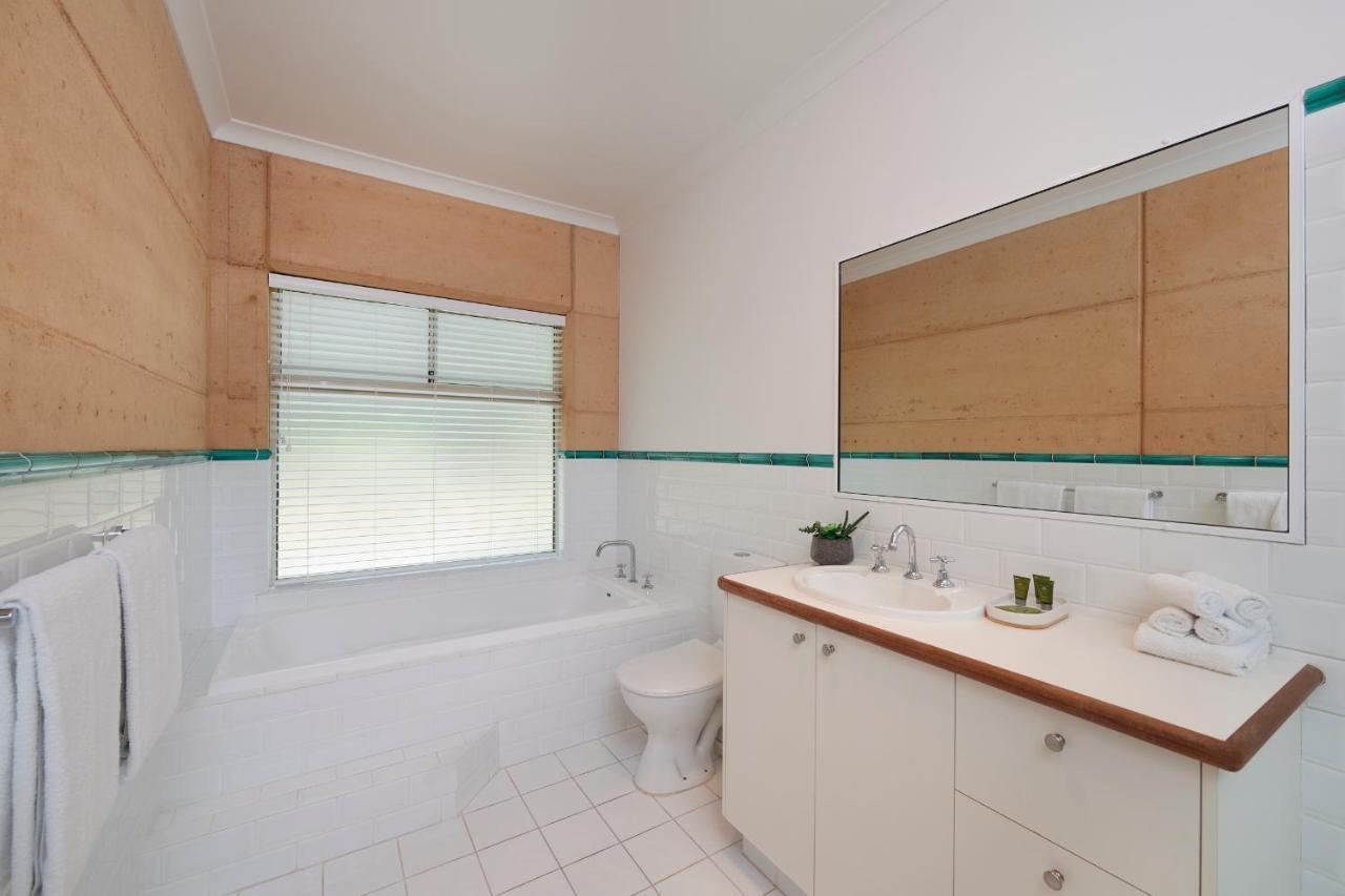 Resort Eight Willows Retreat Yelverton