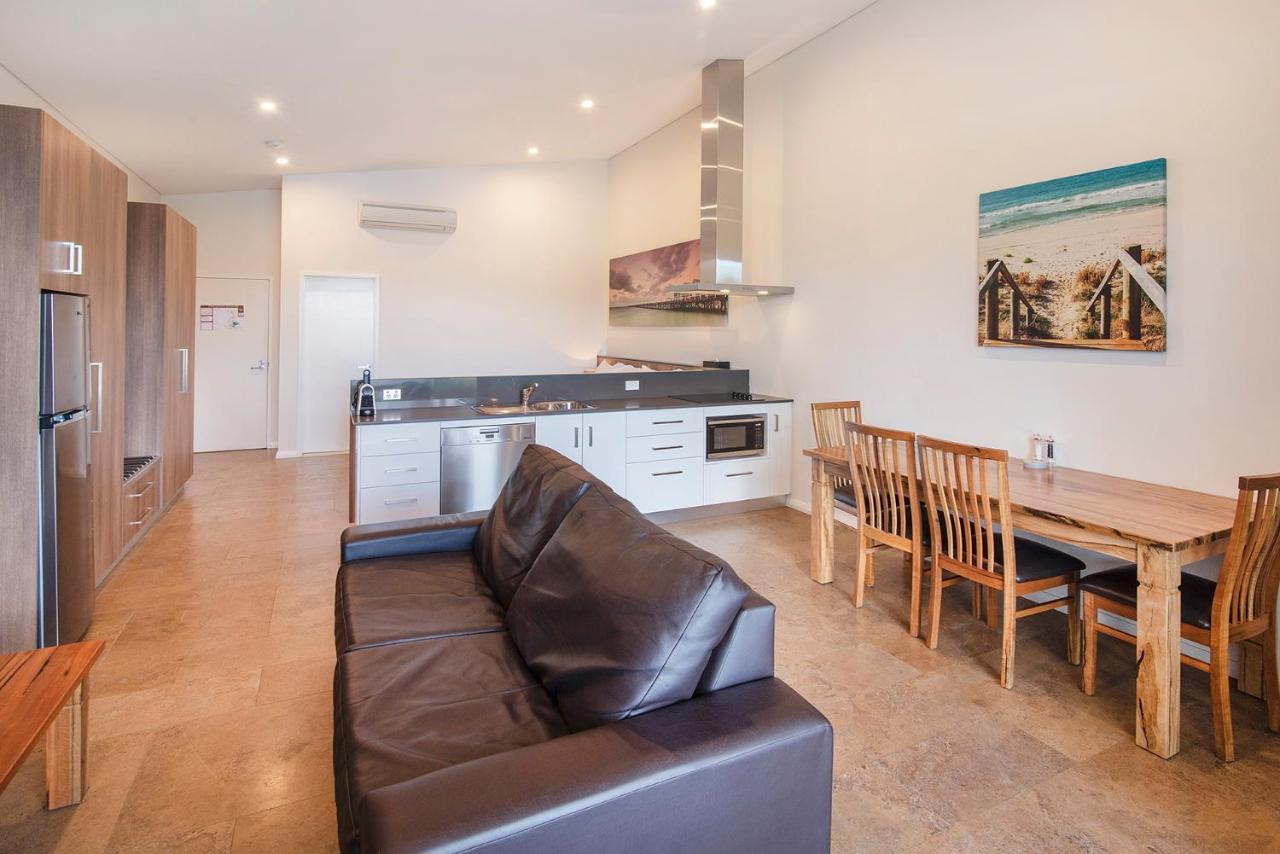 Eight Willows Retreat 4* Yelverton