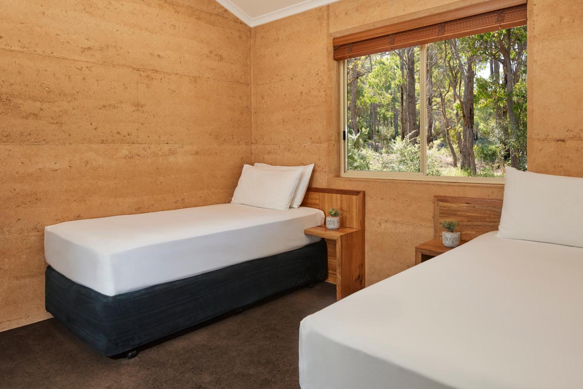 Eight Willows Retreat Resort