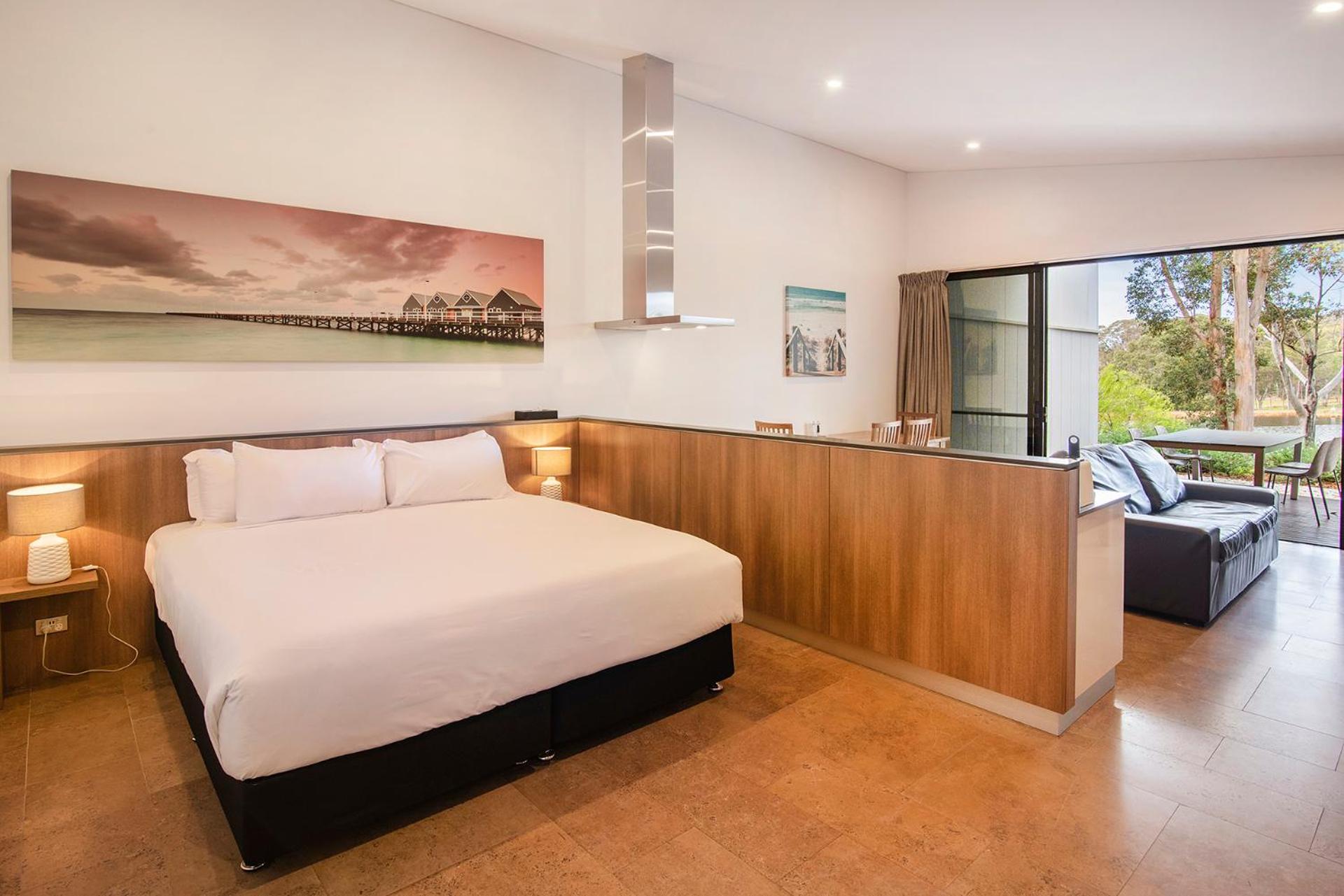 Eight Willows Retreat Resort