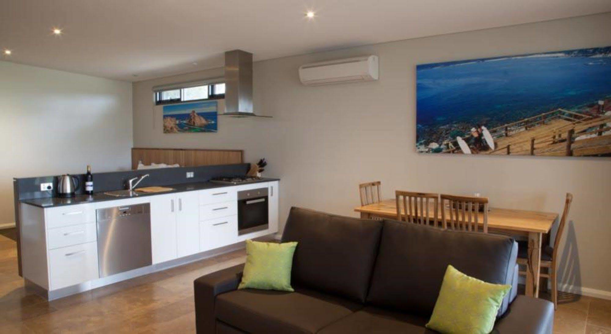 Eight Willows Retreat Resort